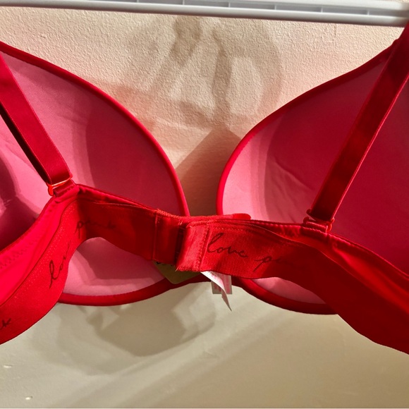 Pink bra. Very cute. Red size 36b - Picture 7 of 8